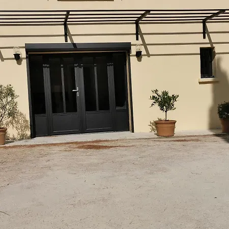 2 Avec Piscine